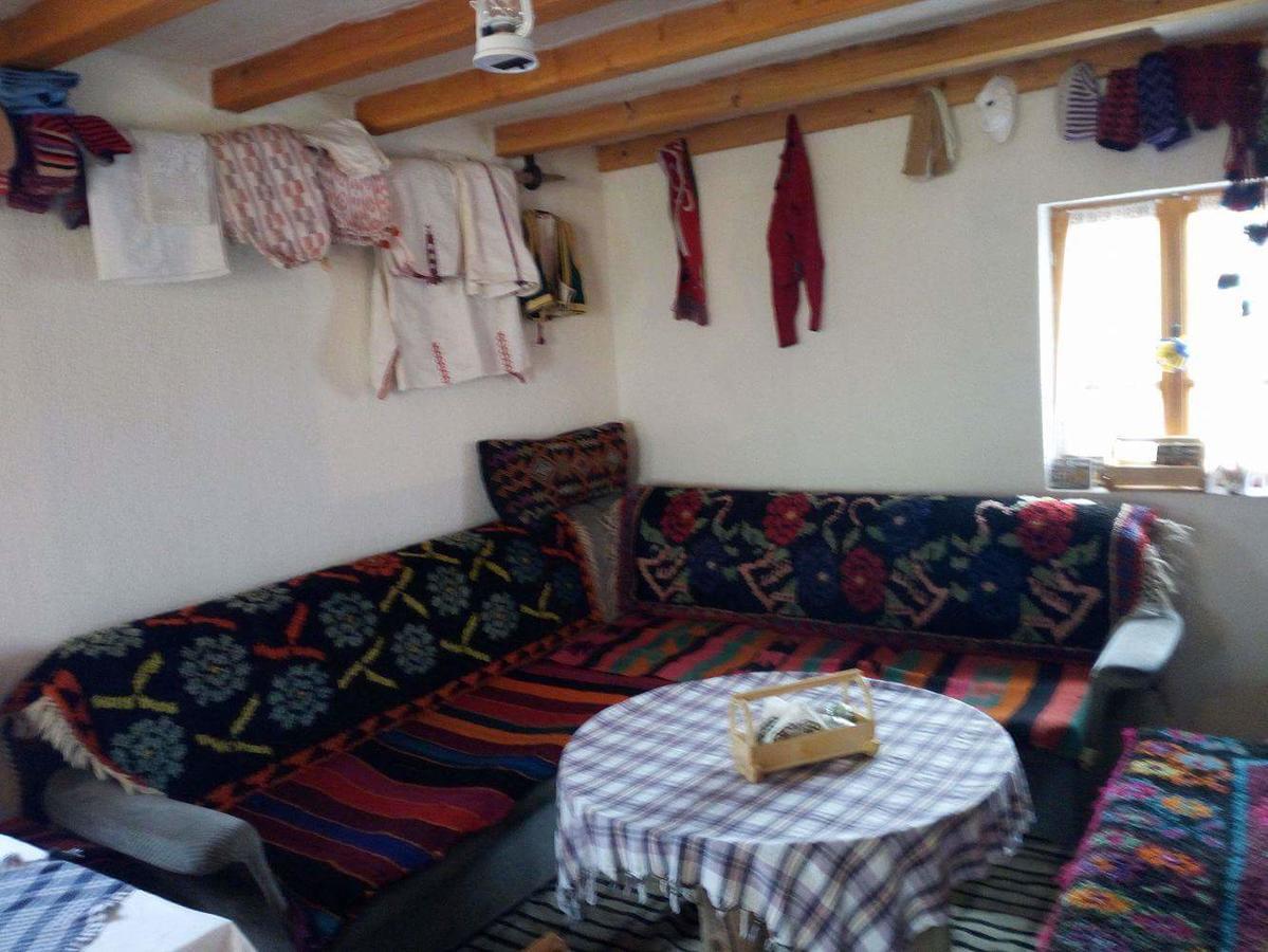Guesthouse Letnja Basta Lukomir Exterior foto