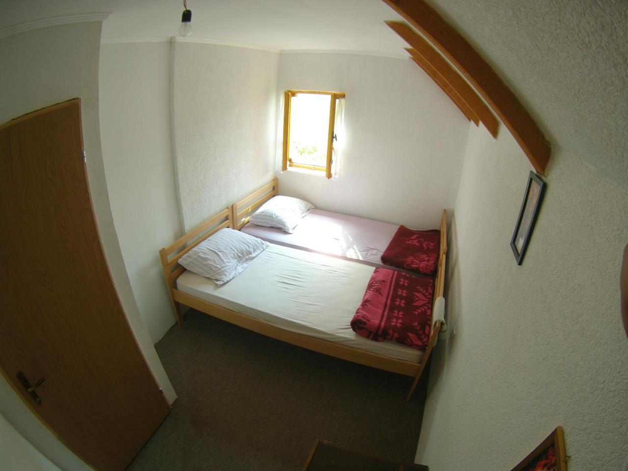 Guesthouse Letnja Basta Lukomir Exterior foto